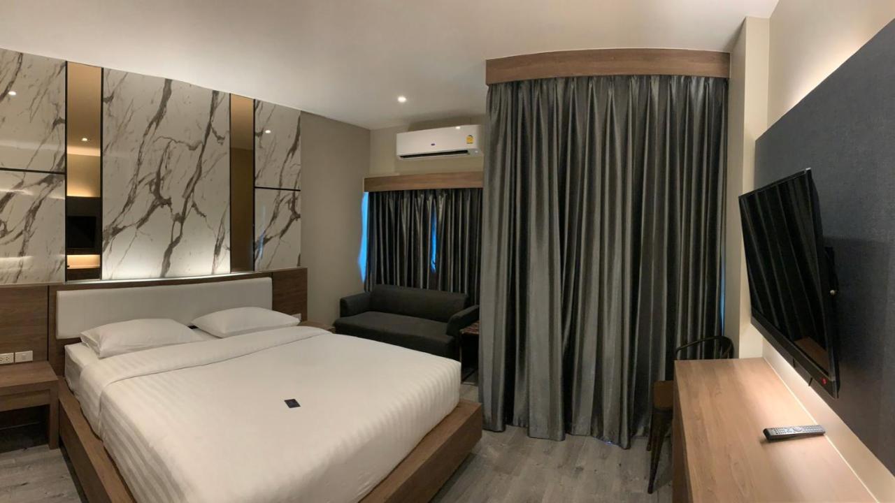 The Chess Hotel Rayong Buitenkant foto